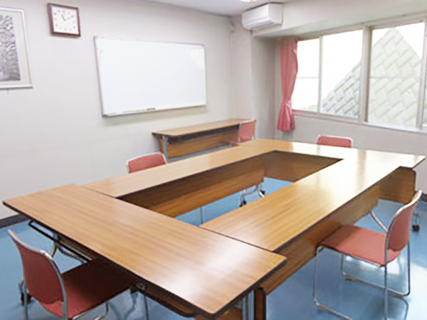 �~�[�e�B���O���[��